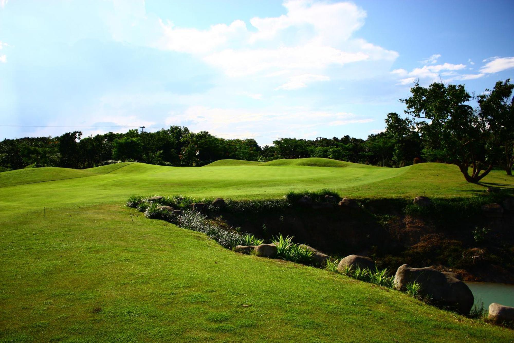 Mae Jo Golf Resort & Spa Ban Ban San Sai Extérieur photo